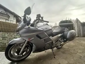 Yamaha FJR 1300A Bild 6