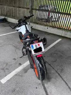 Ktm Duke 890 R Bild 3