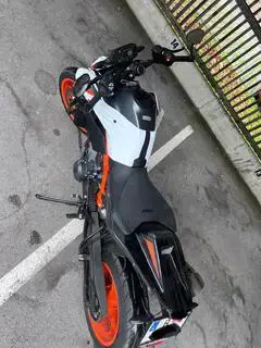 Ktm Duke 890 R Bild 5