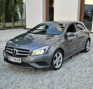 Mercedes A180 CDI, Xenon,  1 Vorbesitzer Bild 4
