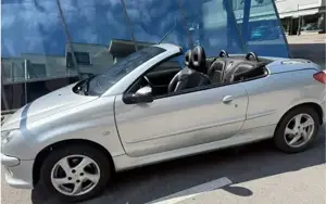 Peugeot 206 CC 1,6 16V Cabrio   Roadster Bild 4