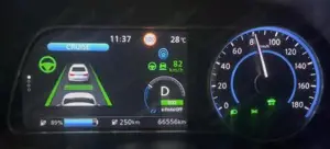 Nissan Leaf N-Connecta 40kWh mit Winterpaket (100% Elektroauto) Bild 9