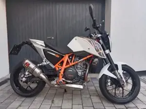 KTM Duke 690 Bild 6