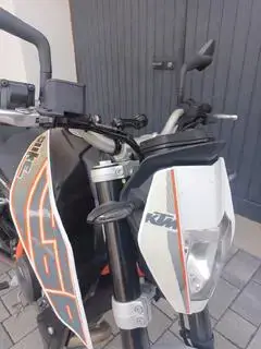 KTM Duke 690 Bild 5
