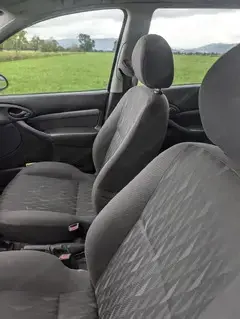 Ford Focus Kombi 1.8Tdci Bild 5