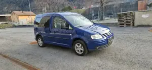 VW Caddy  Barrierefrei  Bild 6