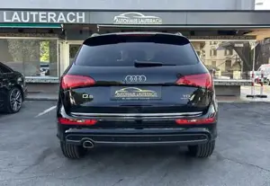 Audi Q5 2.0 TDI quattro S-tronic *S-line *AHK 