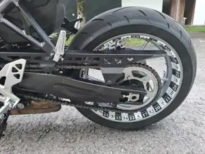 Suzuki GSX-8S  Bild 2