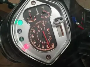 2014 Vespa gts 300 super sport, schwarz matt Bild 3