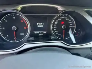 Audi A4 Avant Bild 4