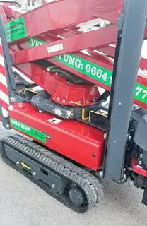 Hinowa 17.75 3S Raupenarbeitsbühne Steiger Bühne Raupe Bild 6