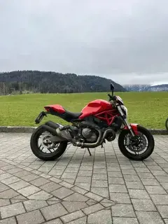 Ducati Monster 821 Stripe Bild 4