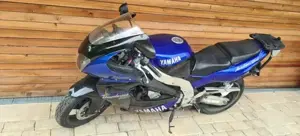 Yamaha YZF 1000 R Thunderace Bild 2