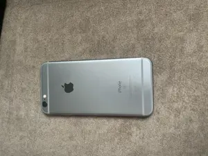 Handy iPhone 6s Farbe silber  Bild 2