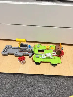 Paw Patrol Feuerwehrfahrzeug mit Marshall Figur aufklappbar Bild 2