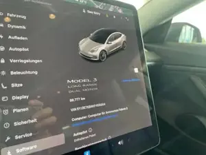 Tesla Model 3 2018 Bild 19