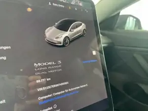 Tesla Model 3 2018 Bild 20