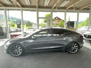 Tesla Model 3 2018 Bild 3