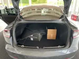 Tesla Model 3 2018 Bild 15