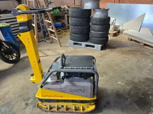 Rüttelplatte Wacker Neuson DPU 4045 Ye
