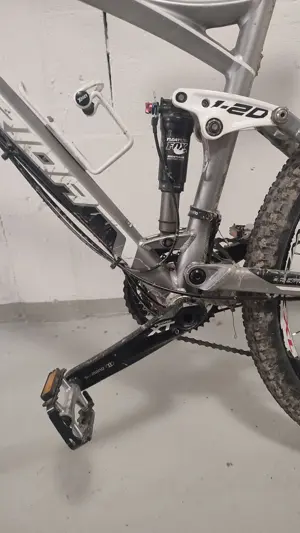     Mountainbike   Fox Federgabel, Shimano Deore XT Schaltung, Sehr guter zustand Bild 7