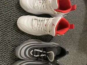Sportschuhe,Preis auf anfrage Bild 3