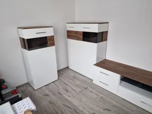 Wohnwand mit Couchtisch Bild 7