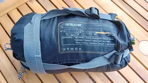 Leichter Schlafsack von Trevolution   nur 1x benutzt Bild 2