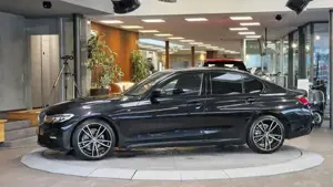 BMW 318 Bild 8