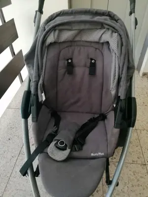 Kinderwagen-Set Maxi-Cosi Mura Plus + Babyschale + Regenschutz Bild 2