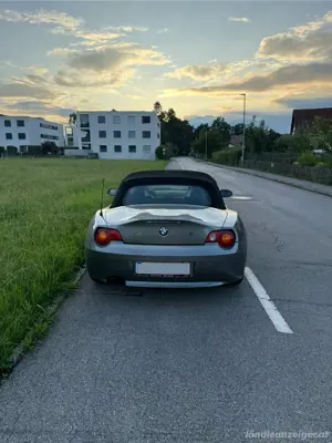 Bmw Z4 2.2i Bild 3