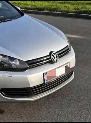 Verkaufe sehr Sparsame Golf 6 1.6 TDI Bild 3