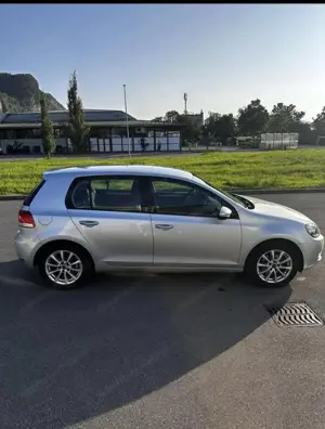 Verkaufe sehr Sparsame Golf 6 1.6 TDI Bild 4