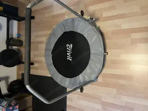Kleines Fitness Trampolin