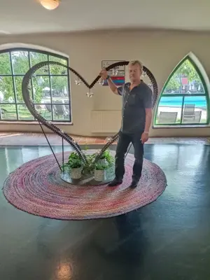 Suche Frau von 58 bis 80 Jahre  Bild 2