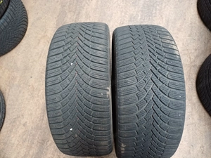 2x Bridgestone Winter 225 40-R19-93W Blzzak-6 7mm DOT22 24 Bild 2