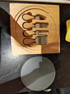 Käsemesserset (neu)