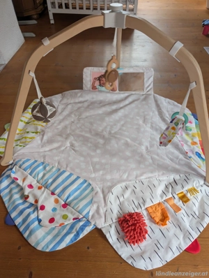 spielbogen lovevery Bild 2