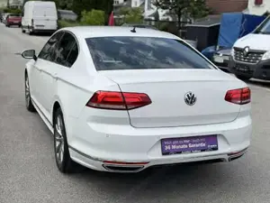 VW Passat Bild 9