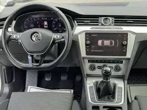 VW Passat Bild 7