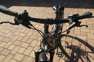 e bike gebraucht 28 zoll herren Bild 10