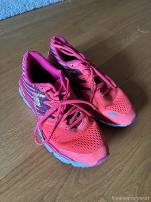 Laufschuhe, Gr. 38