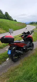 Motorrad Honda Forza 350 Bild 3