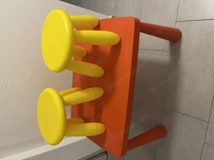 Spieltisch kinder mit stühlen (Ikea) Bild 3