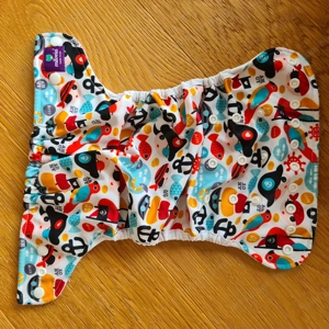 Mitwachsende Milovia Stoffwindel-Überhosen Bild 2