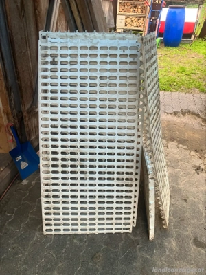 Legenest mit Kunstoffrost Bild 3