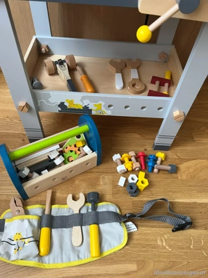 Werkbank aus Holz Bild 4