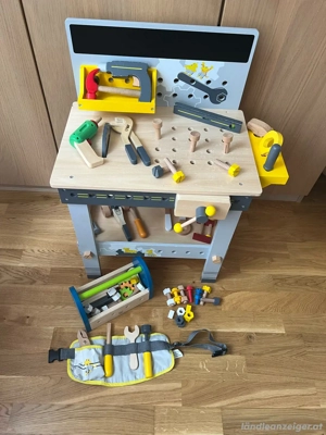 Werkbank aus Holz Bild 5