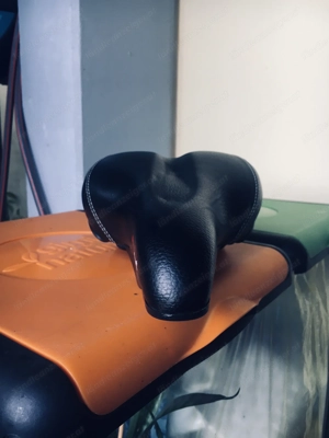 Fahrradsattel mit Federung Bild 8