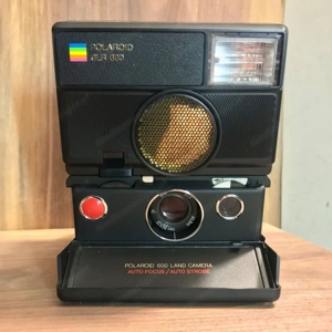 Polaroid SLR 680
